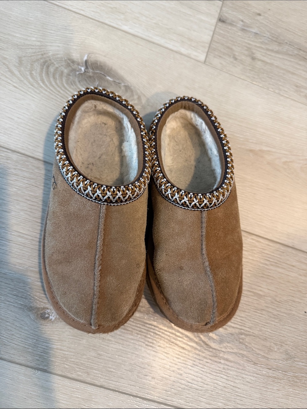 UGG Kids Chestnut Brown Suede Slip-On Slippers with Braided Trim